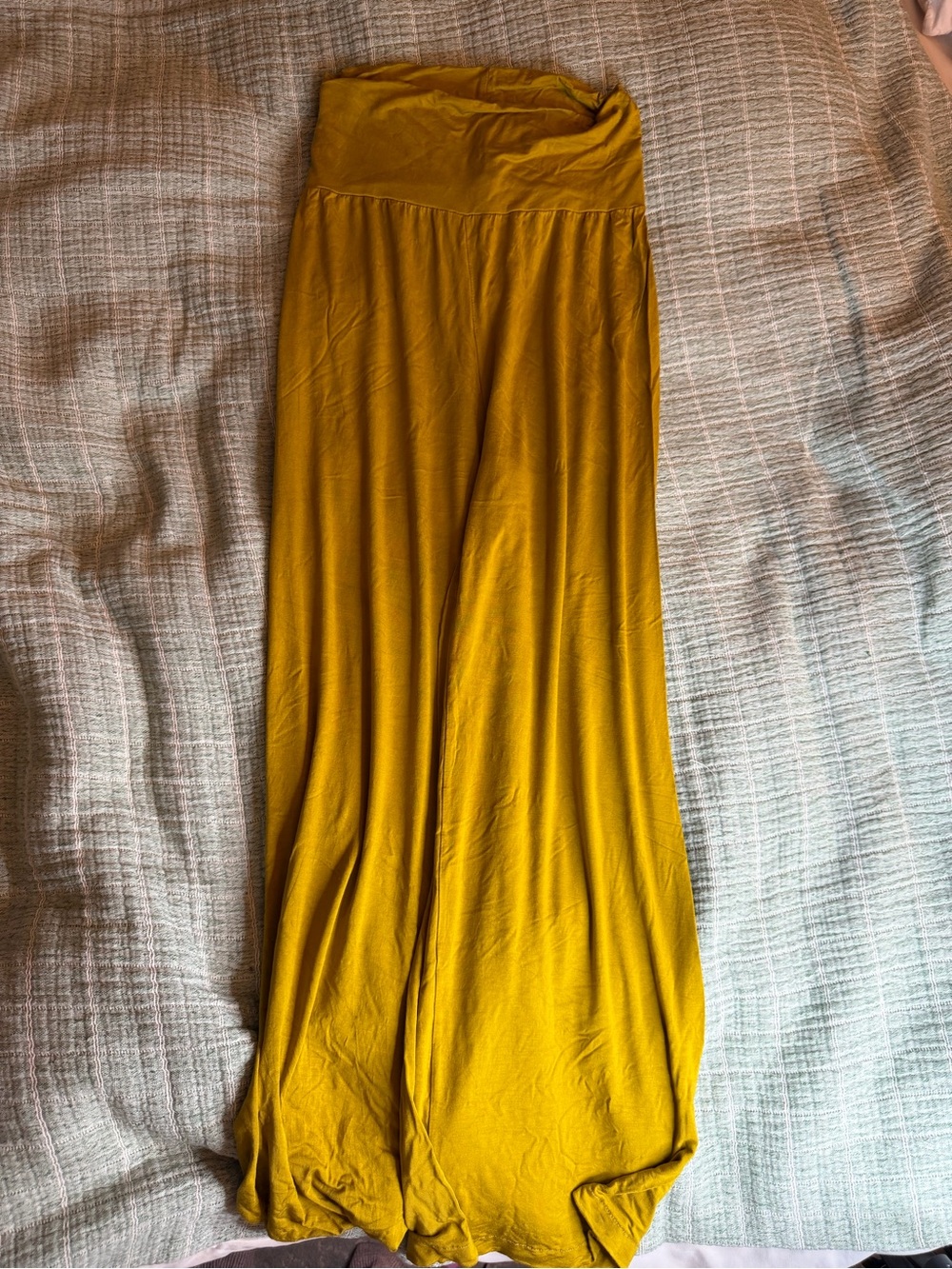 Super line Modal Wide leg stretchy lounge pants women’s size M